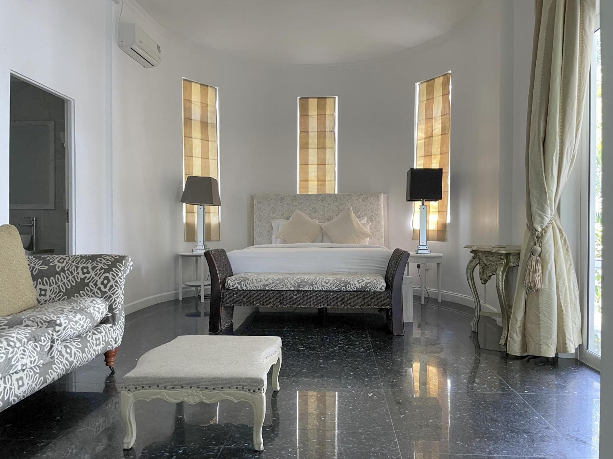 Hotel Chateau Elysium
