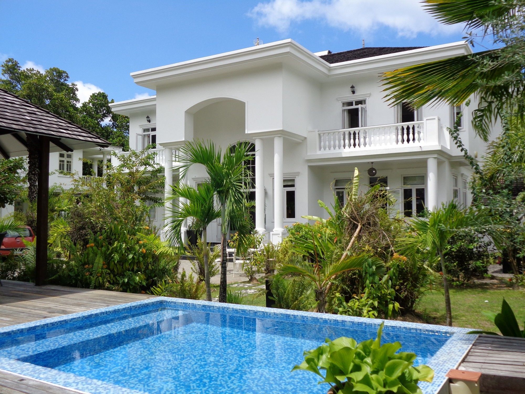 Chateau Elysium Hotel