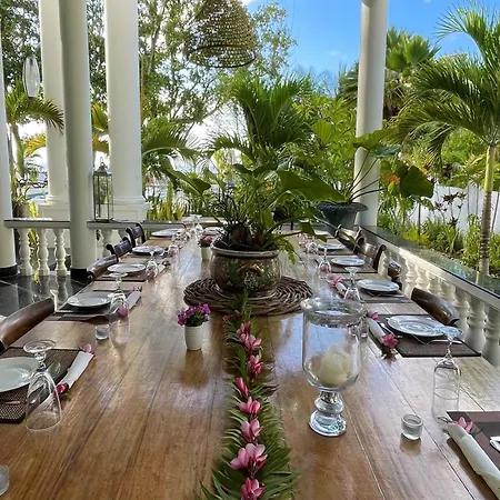 Chateau Elysium Beau Vallon  Exterior photo